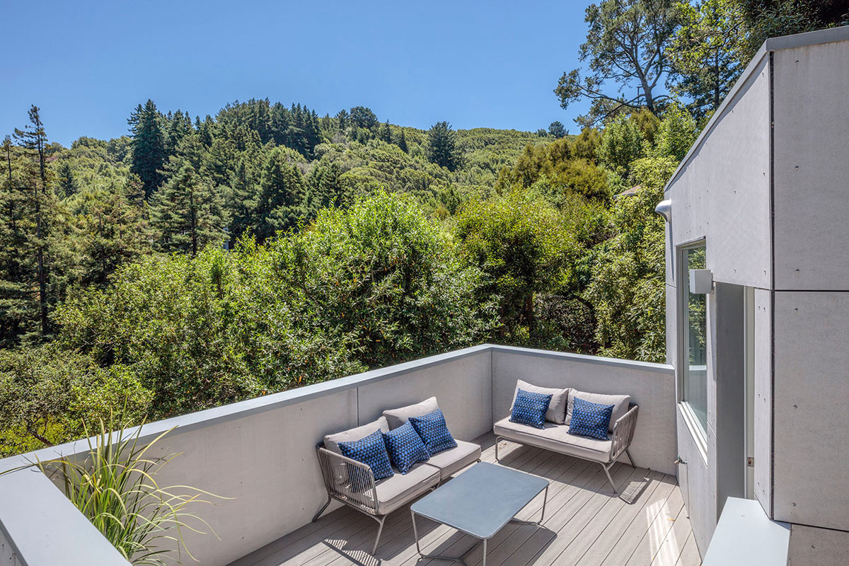 West Hollywood home back deck