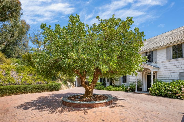 Golden age star’s Palisades compound has timeless appeal