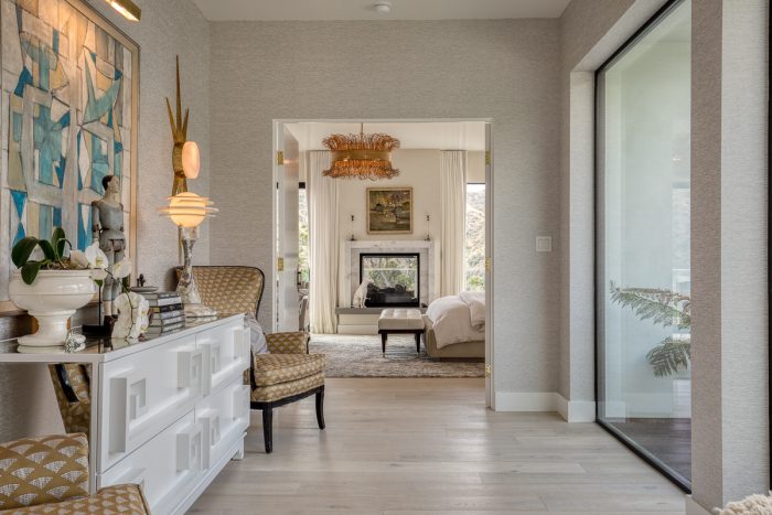 hallway into master suite