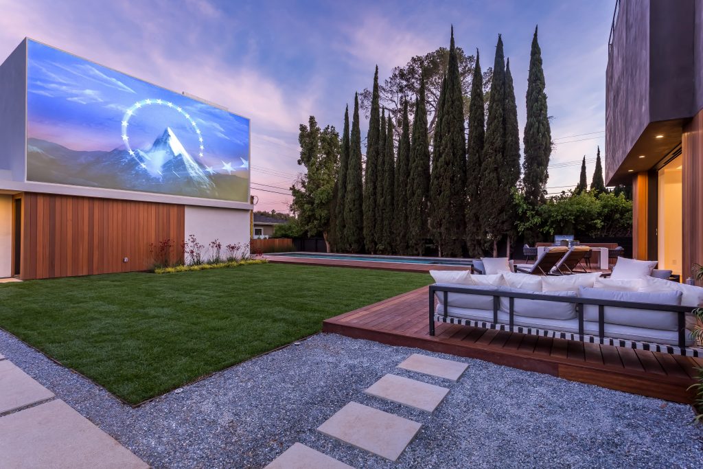 Home of the Week: New architectural family compound in Mar Vista