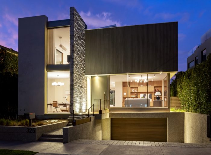 Modern Pacific Palisades home at dusk.