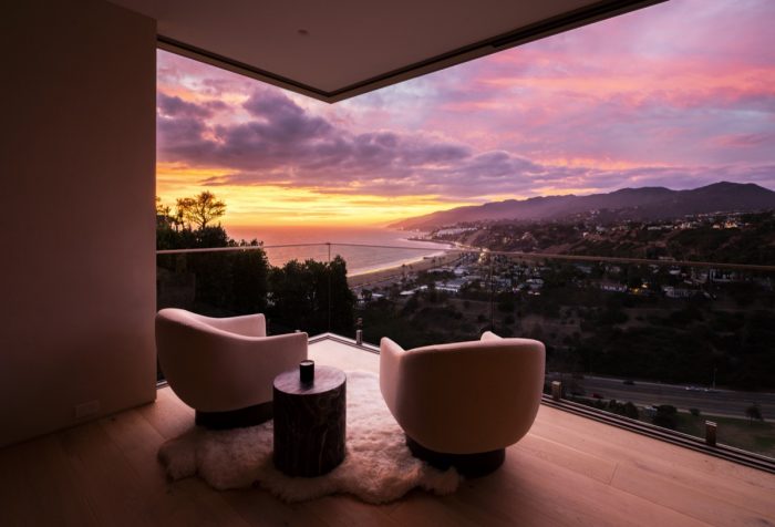 Modern Pacific Palisades home at dusk.