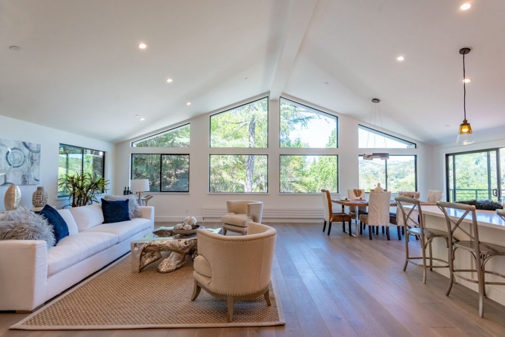 230 Oakcrest Road in San Anselmo