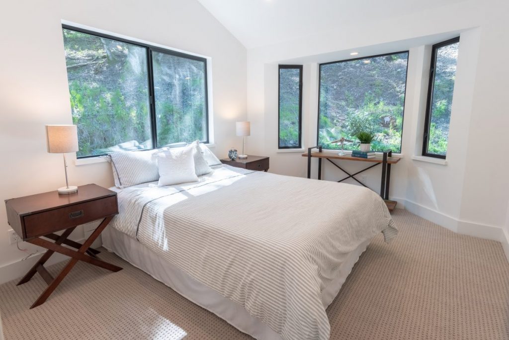 230 Oakcrest Road in San Anselmo