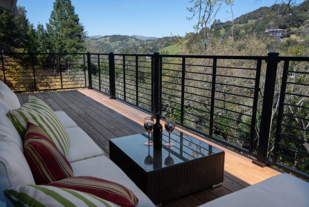 230 Oakcrest Road in San Anselmo