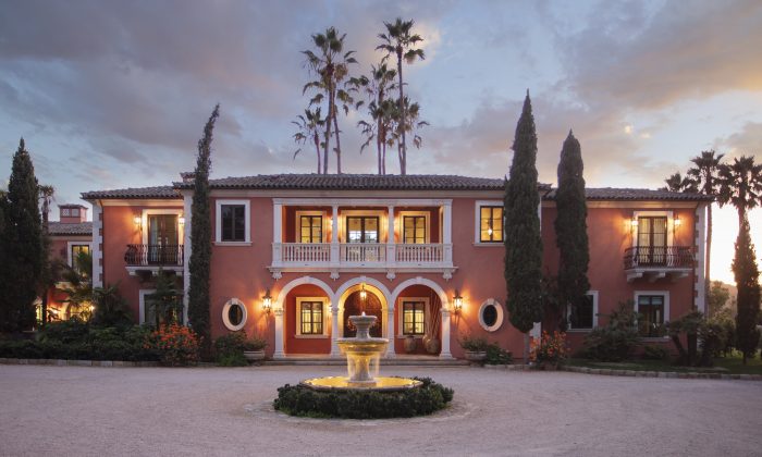 Breathtaking Tuscan-inspired estate set in scenic Carpinteria