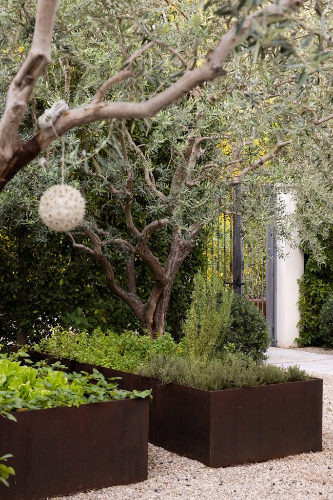 Impeccably designed 1920s Mediterranean in Hancock Park