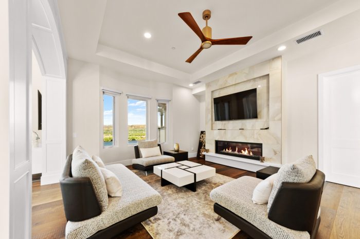 Ashley Askew shares his art, design and photography