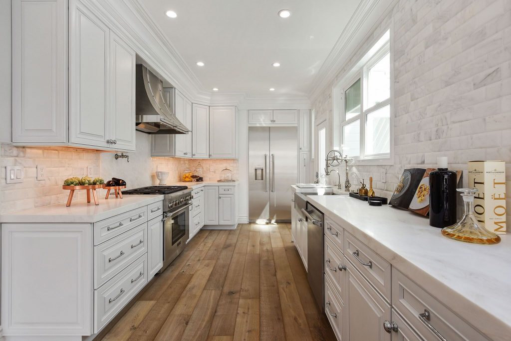 Showing long view of Marina kitchen