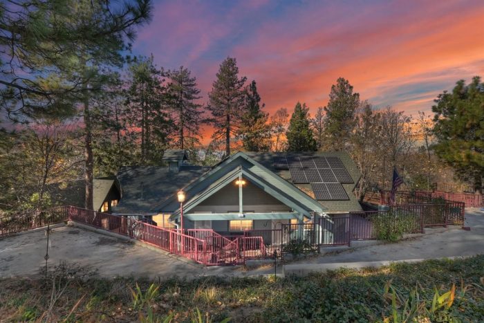 Mountain Resort Month: Big Bear and Lake Arrowhead