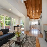 584 Mountain Blvd., Oakland