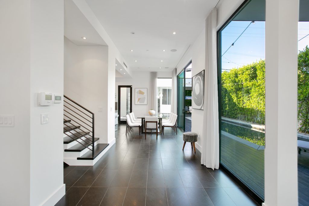 Home of the Week: Airy, refined West Hollywood contemporary