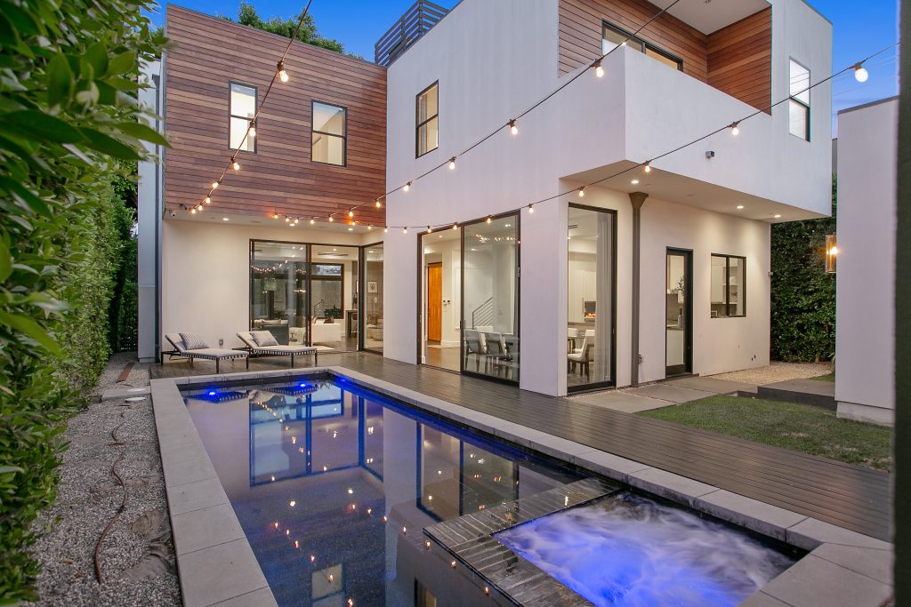 Home of the Week: Airy, refined West Hollywood contemporary