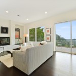 7 6585 Oakwood Drive, Oakland