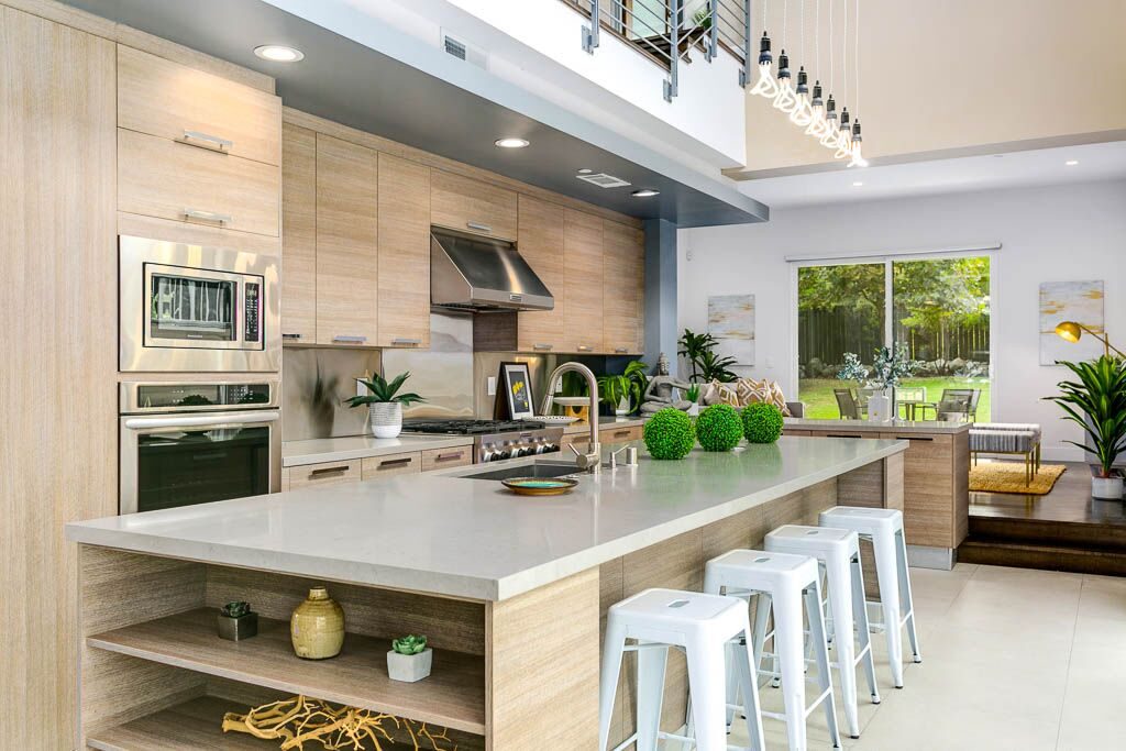 Airy modern home in Sierra Madre - kitchen