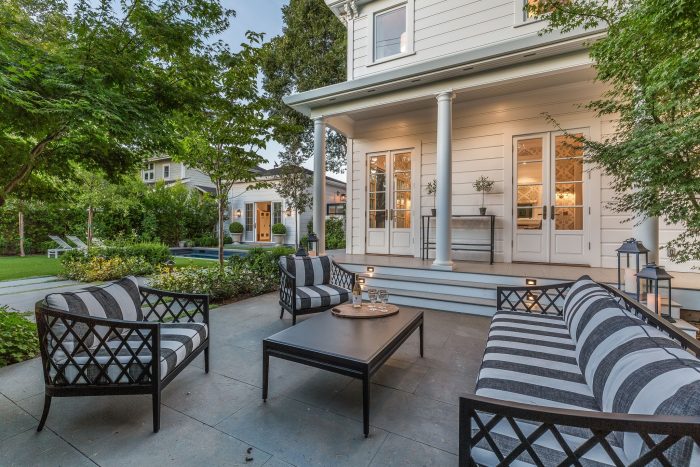 Italianate Victorian graces the heart of Healdsburg