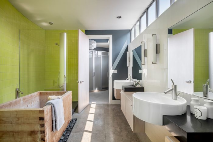 Bathroom modern. 