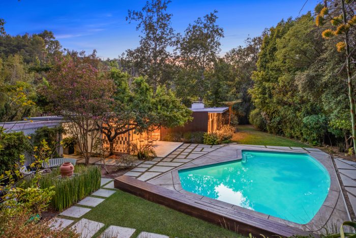 California Real Estate Blog - Mid-Century Modern Pool