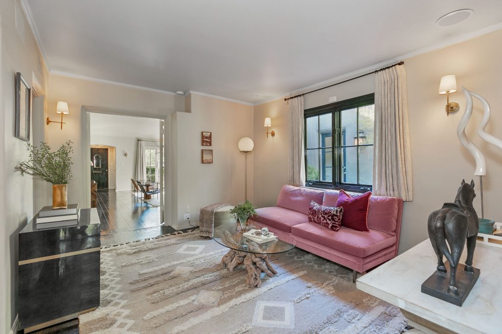 English country chic in the heart of Larchmont Village