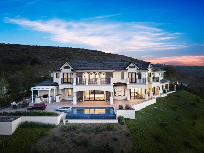 Black Professionals Spotlight: Shutter Club Photography