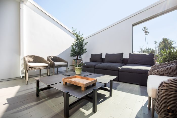 outdoor seating area