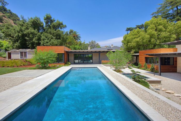 New custom architectural emerges in Linda Vista