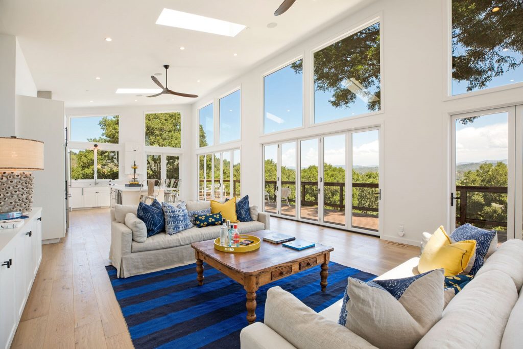 airy living room with high ceiling