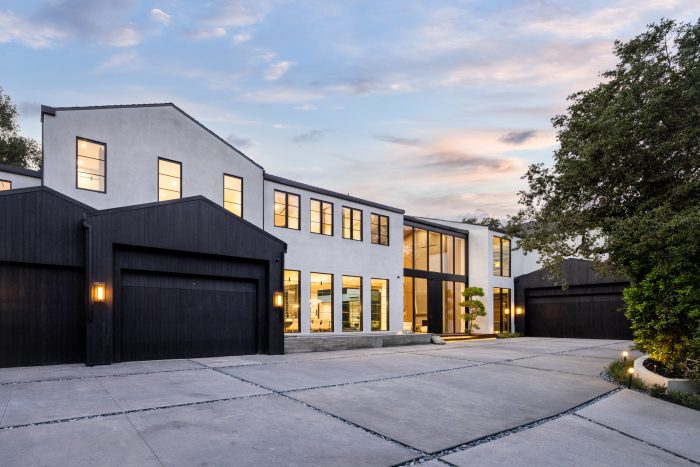 A Remarkable Japanese-Inspired Modern Farmhouse