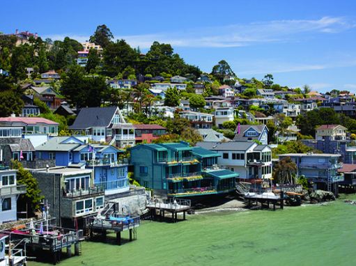 Scenic view of waterfront homes in Sausalito.