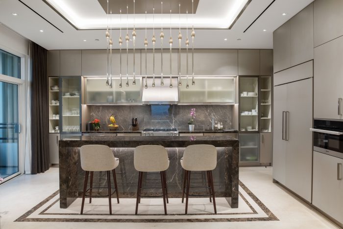 Casual modern and chic kitchen.