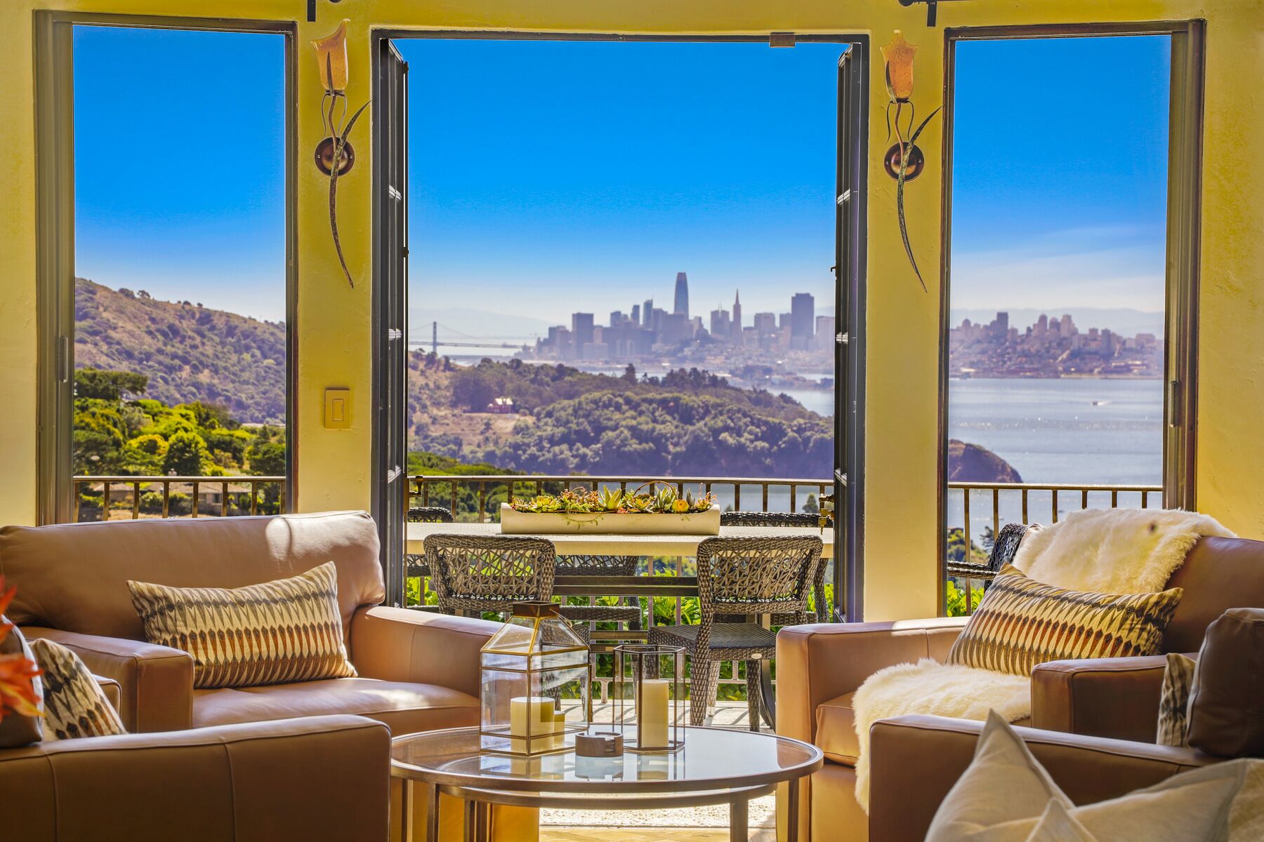 window view of San Francisco