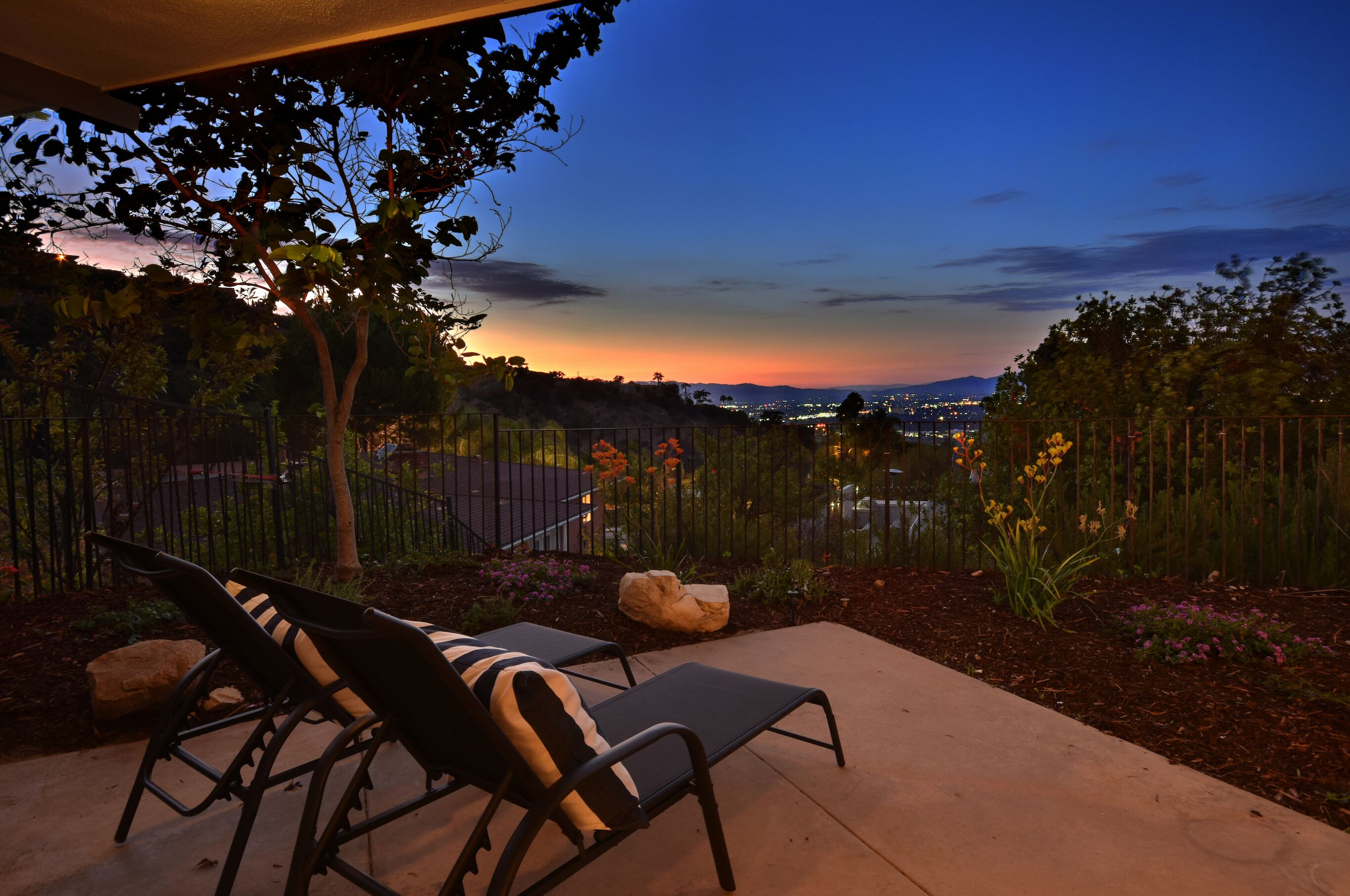 view from Sherman oaks patio