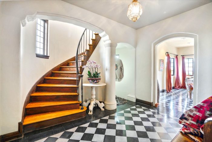 Original 1926 Hollywoodland Mediterranean