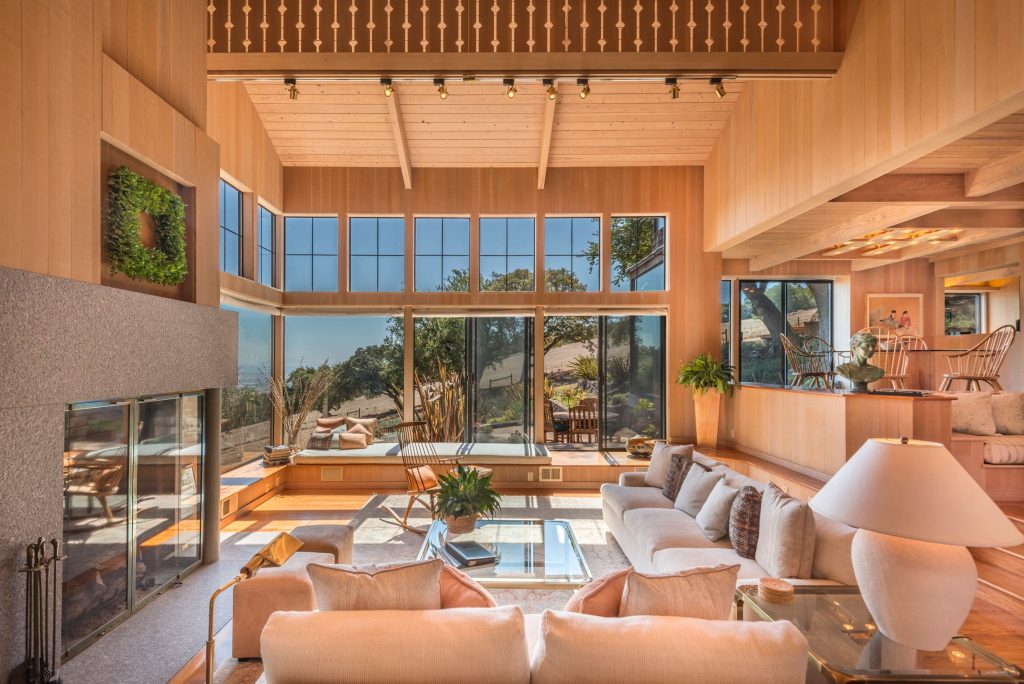 Home of the Week: View-swept retreat overlooking Sonoma living room