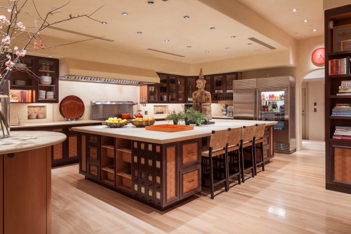 Southern Marin compound by eco-architect Sim Van der Ryn