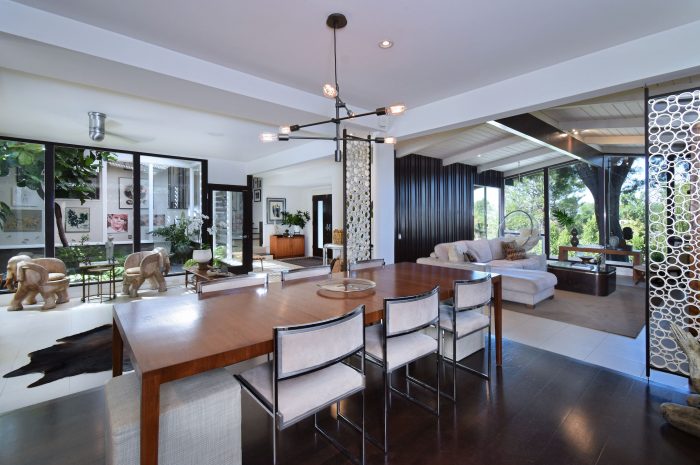 Woodland Hills Post & Beam exemplifies indoor/outdoor lifestyle