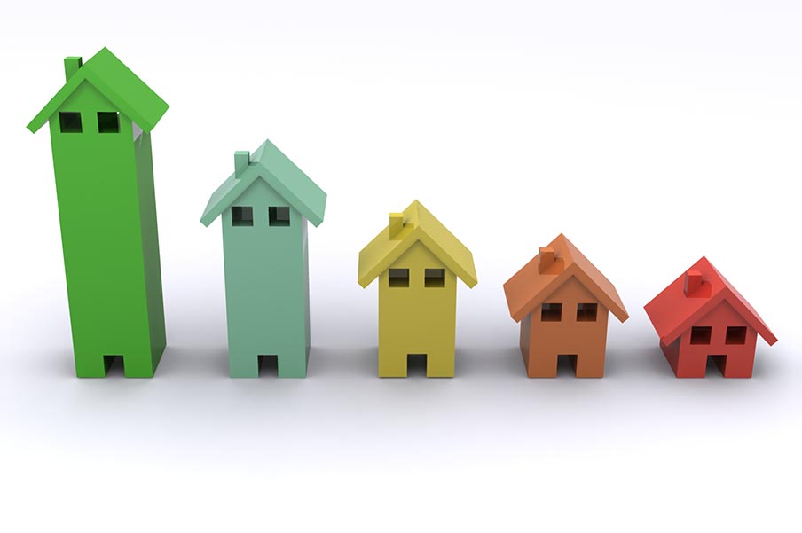 LineupoffiveDhousesindifferentcolors