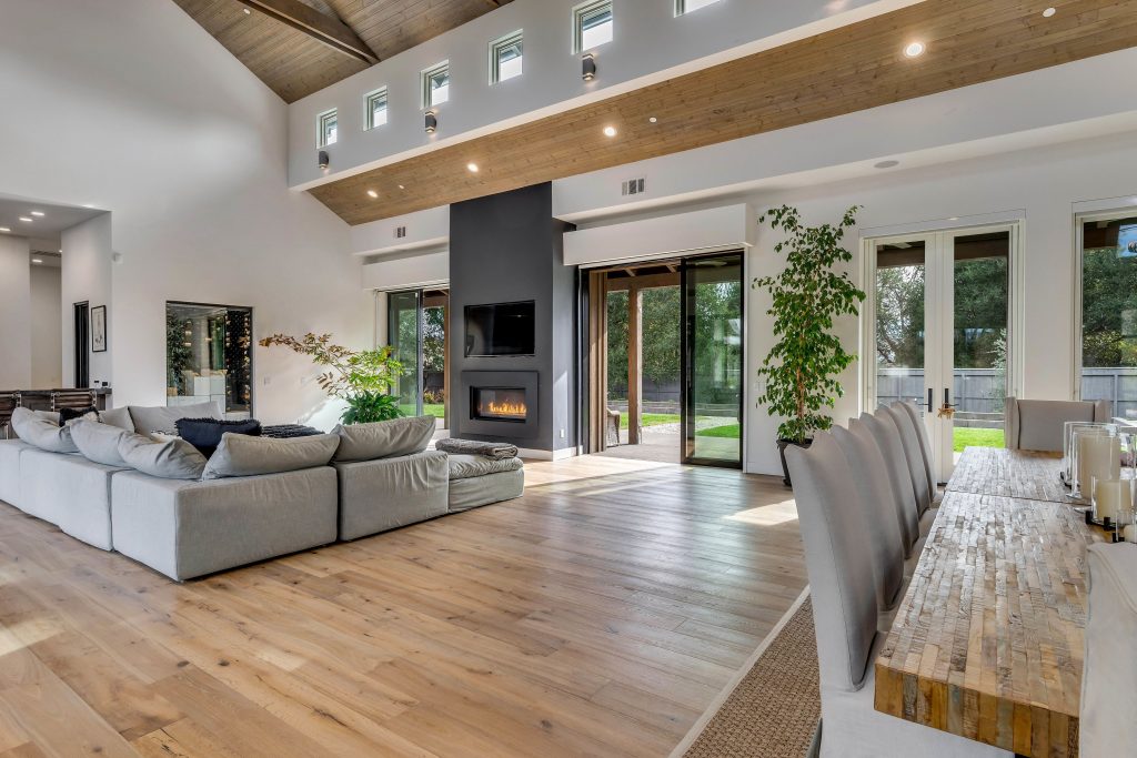 Exquisite contemporary farmhouse in Napa Valley