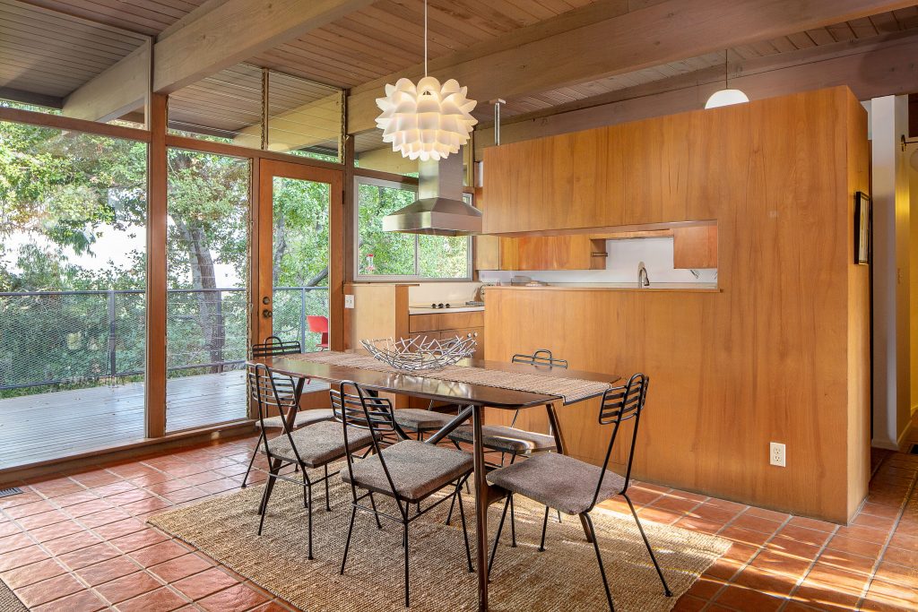 Pasadena Post and Beam